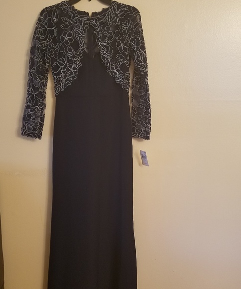 NWT Embroidered Crepe Gown